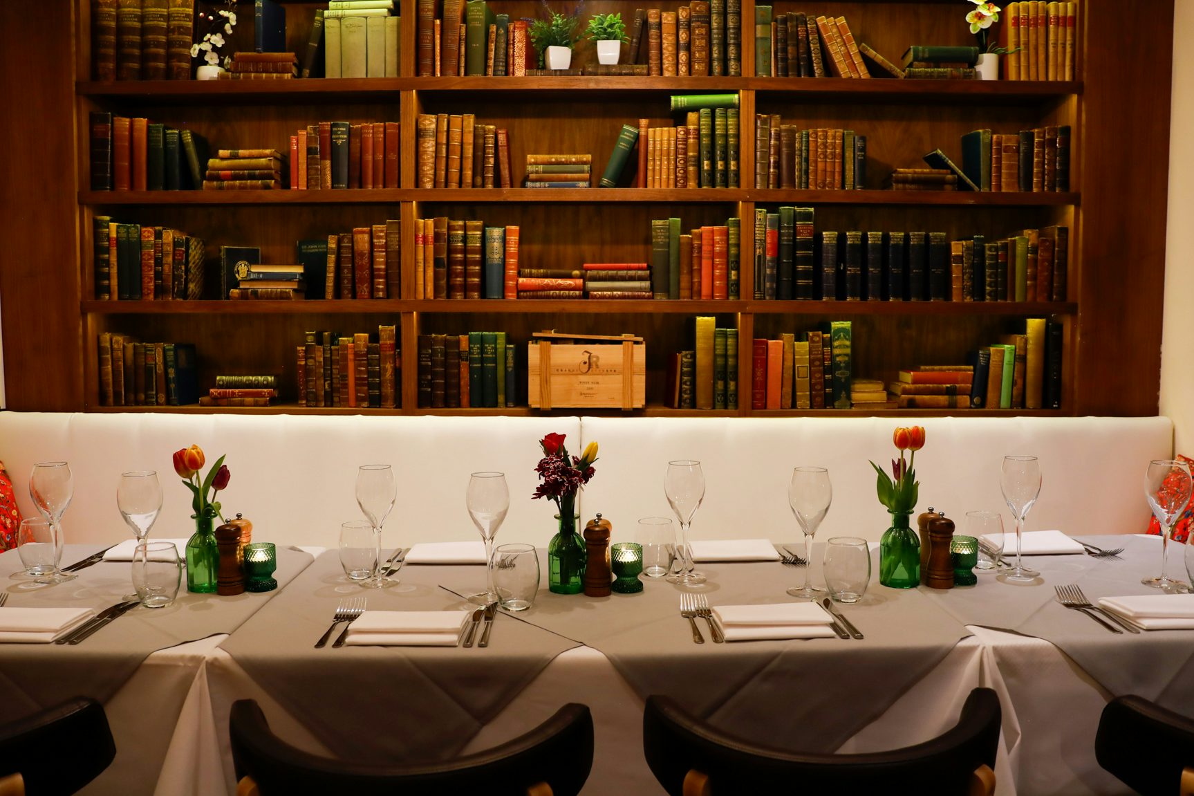 LIBRARY ROOM - Private 0