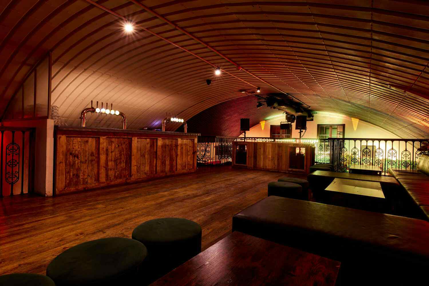 Omeara Terrace & Mezzanine 0