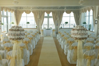 The Tiffany Room 7