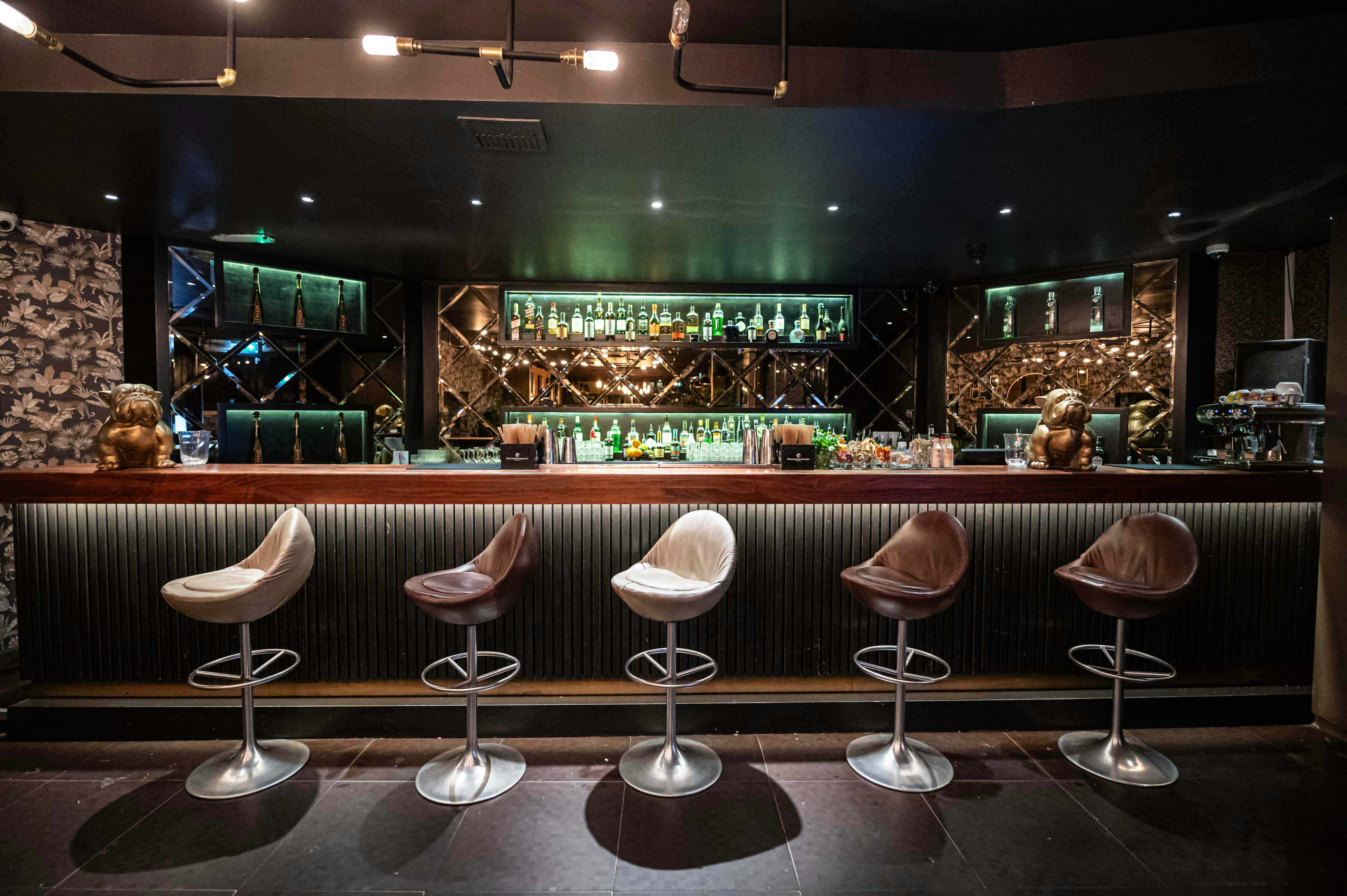 Wilfred's Lounge, Bar & Terrace 4