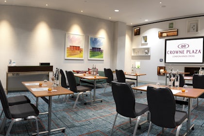 Victoria Suite 1