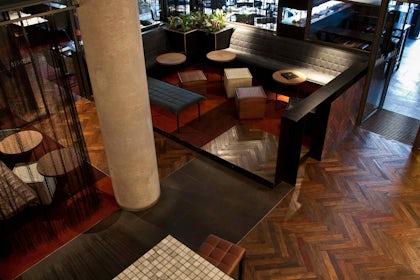 Lounge 3