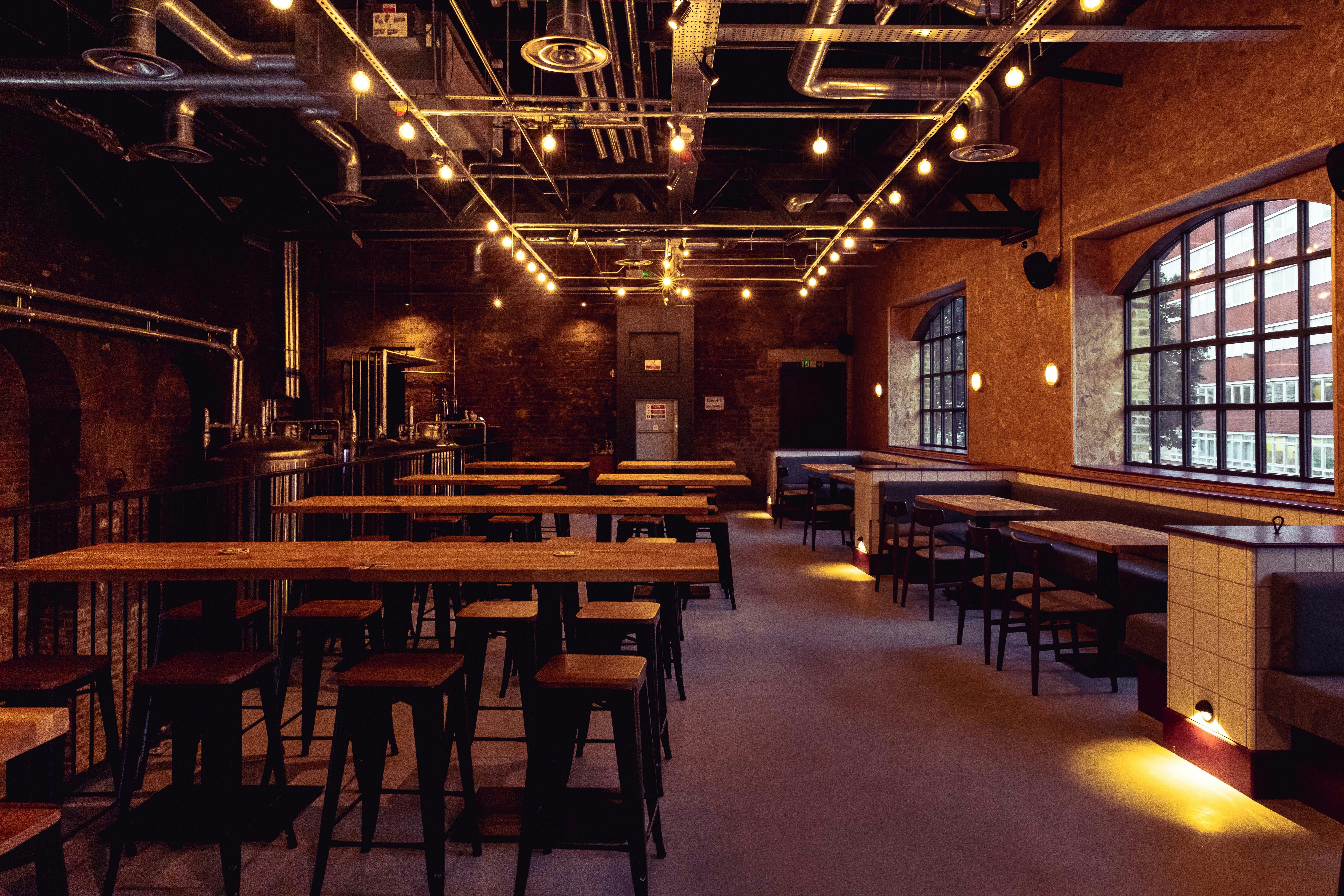 Sambrooks Brewery Tap Mezzanine 3D tour