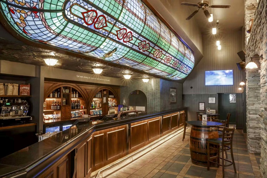 Back Bar 0