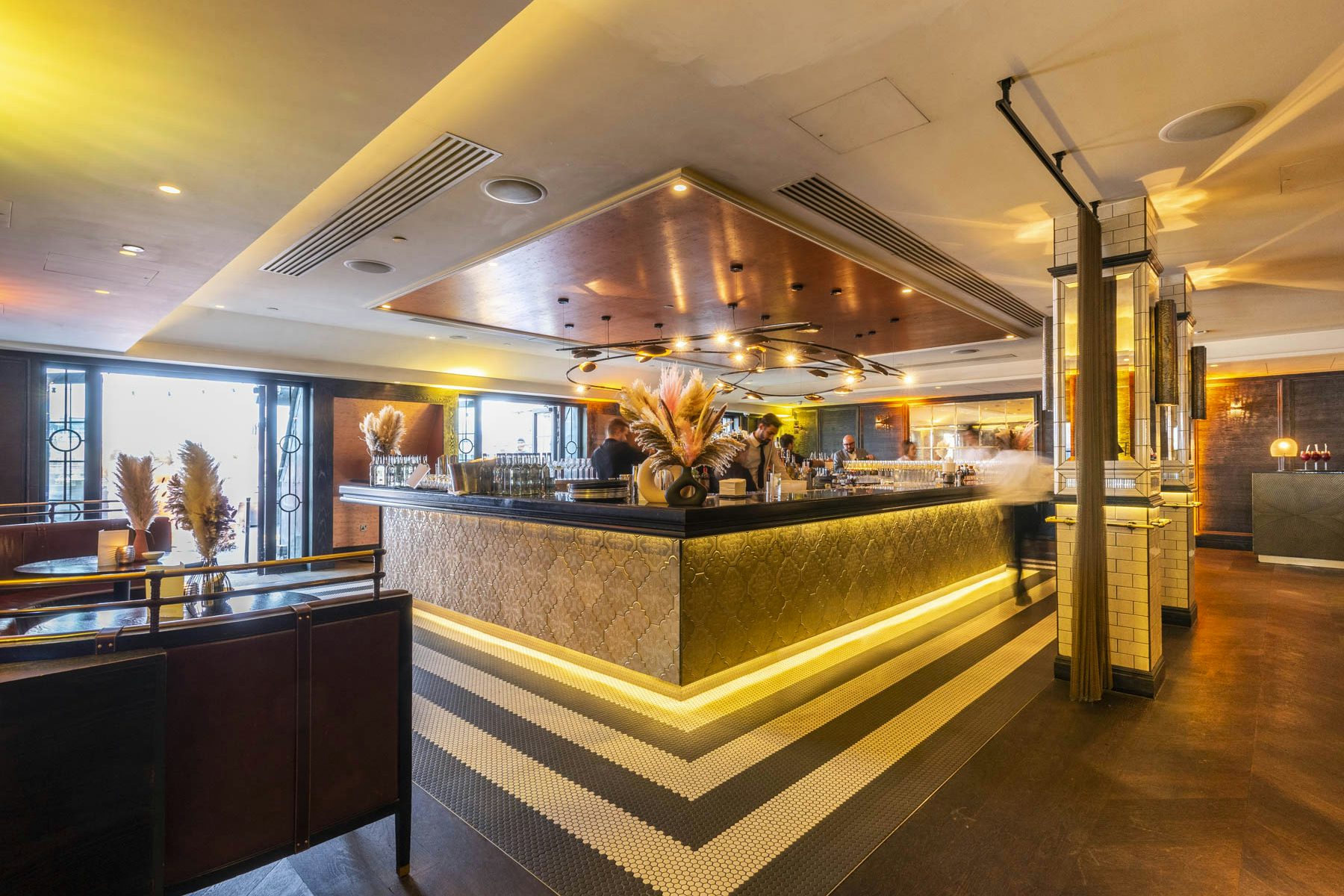 Aqua Nueva Exclusive 4