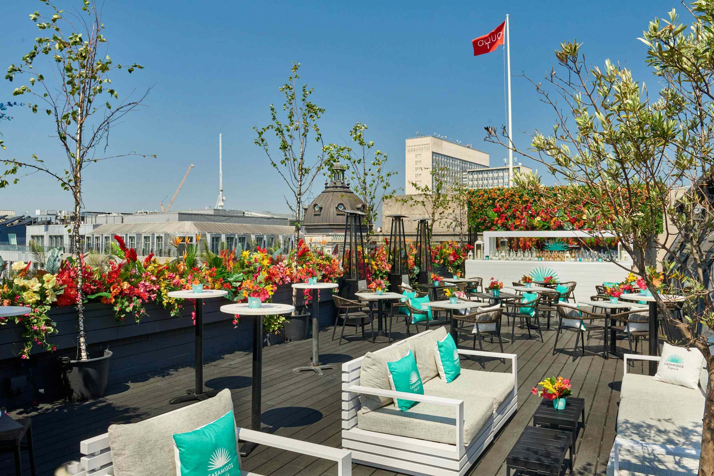 Aqua Nueva Bar & Terrace