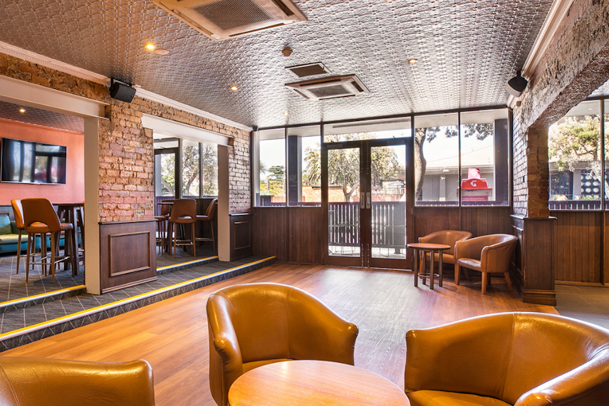 The Back Bar 0