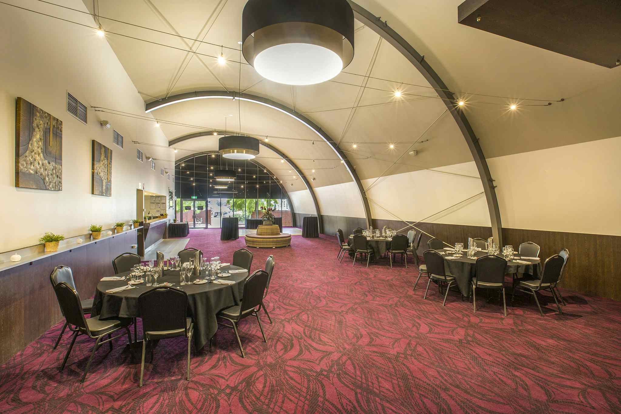 The Peninsula Room 1