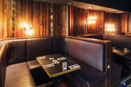 Booth Bar 2