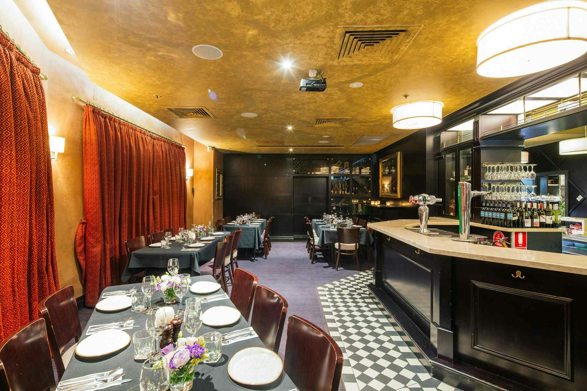 Exclusive Side Bar 4