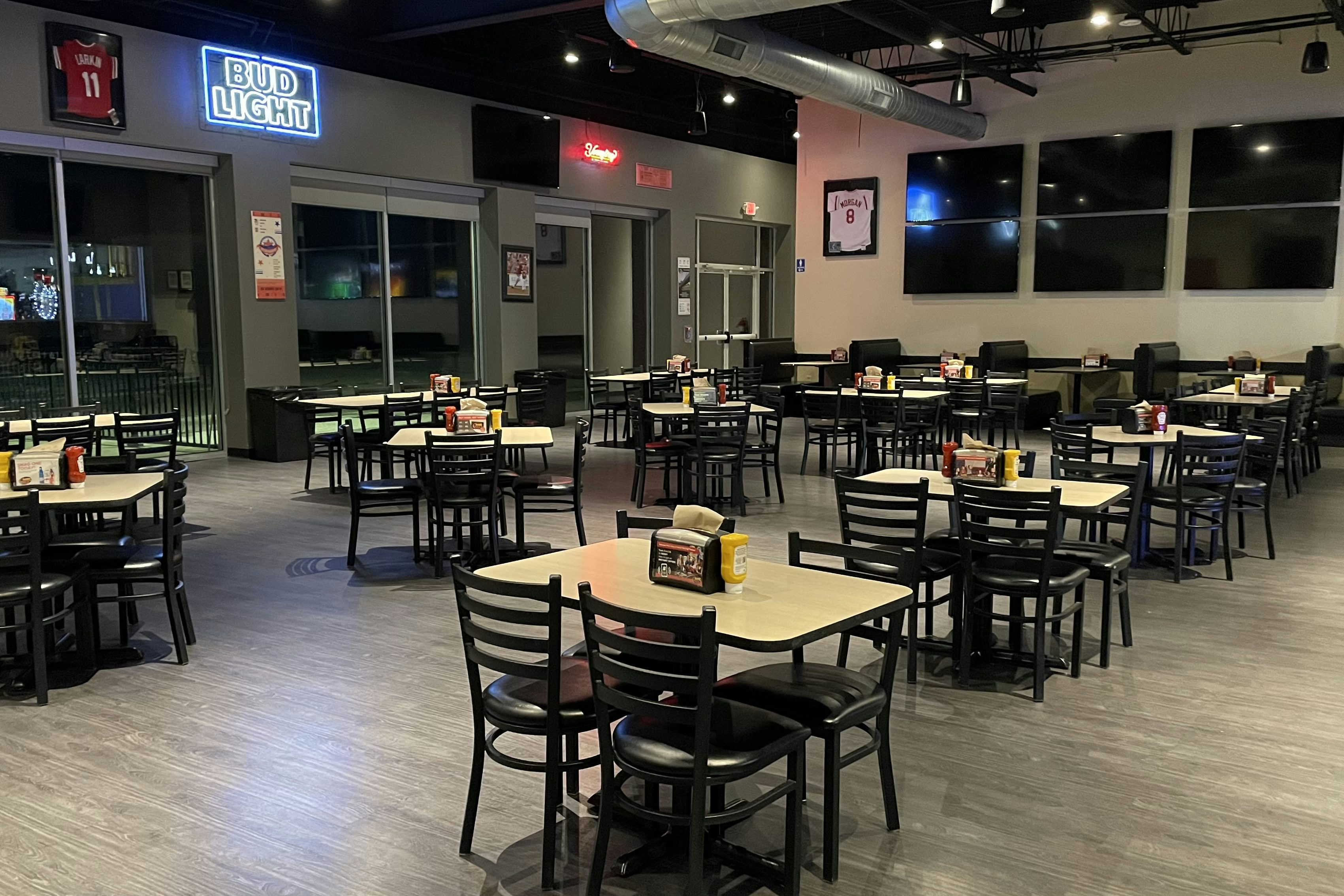 Scene75 Bar & Grill: 0