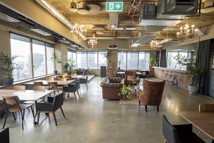 The Lounge 7