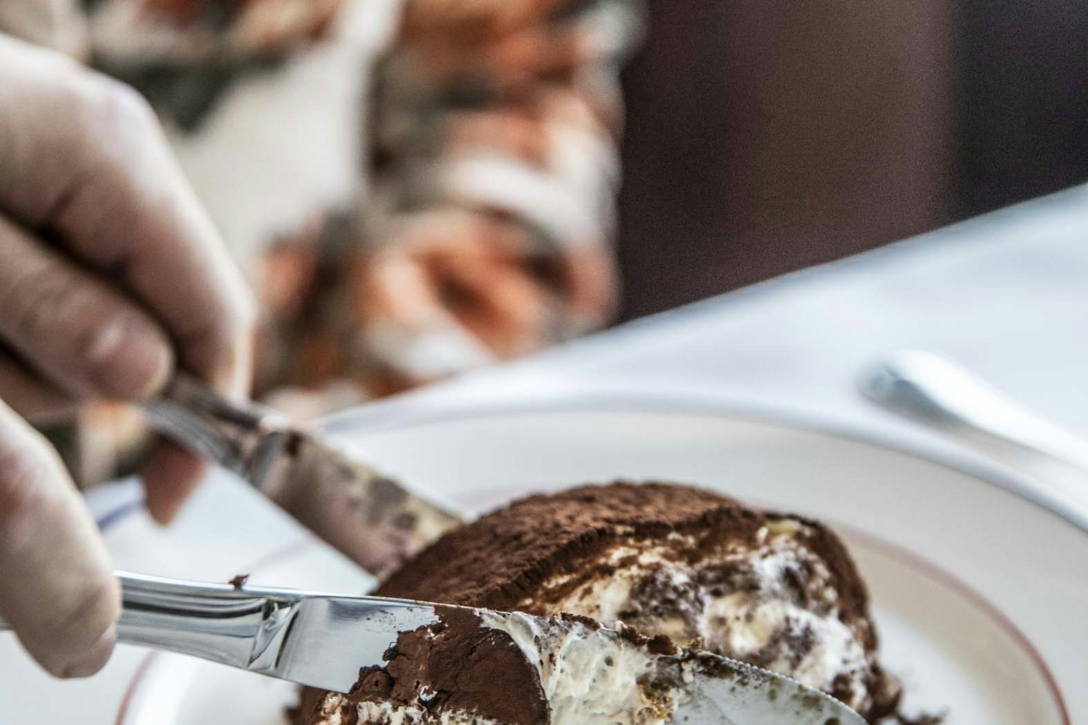 The Committee Room 4