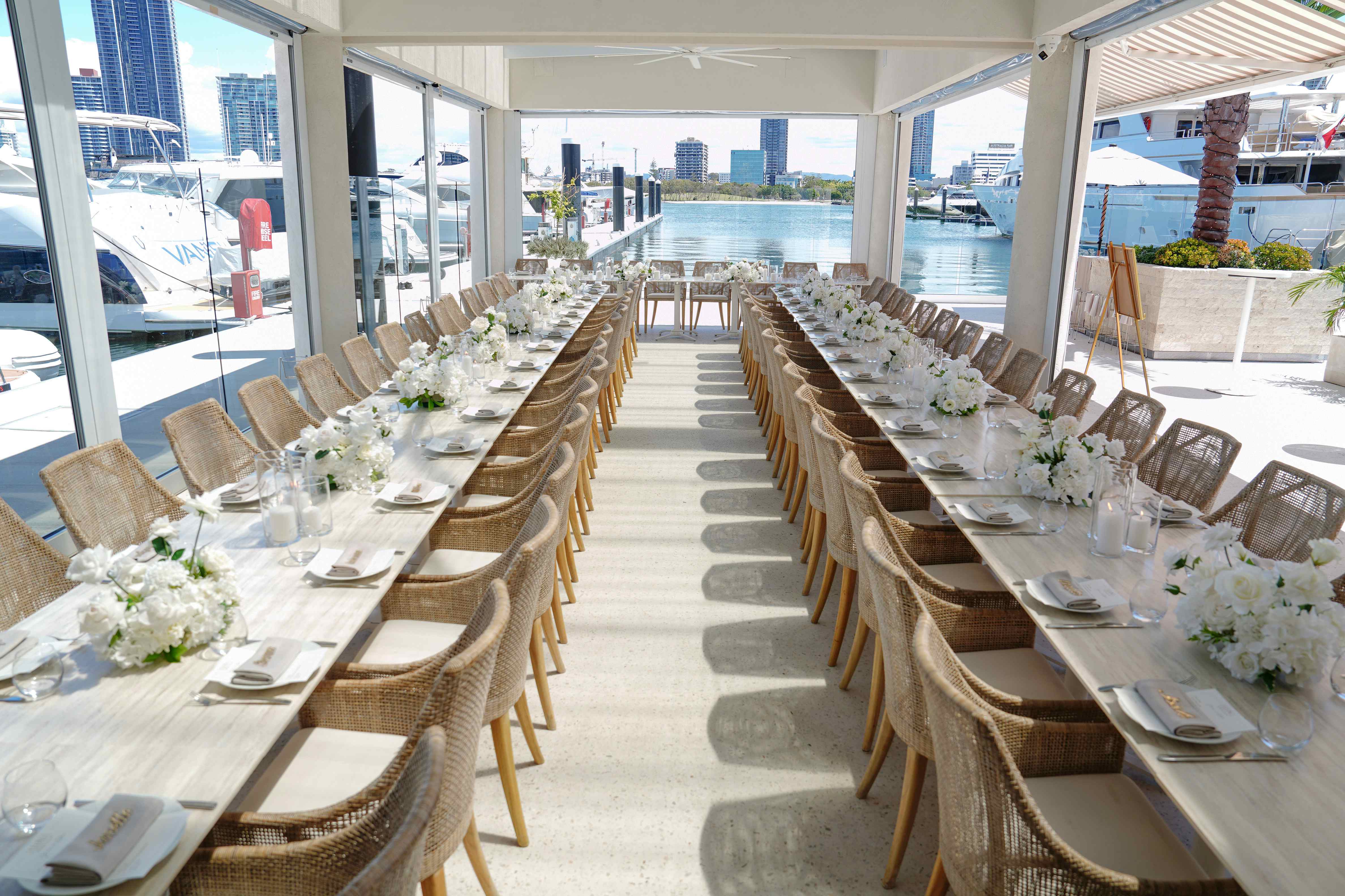 MĀRE by La Luna Beach Club (Restaurant Side) 2