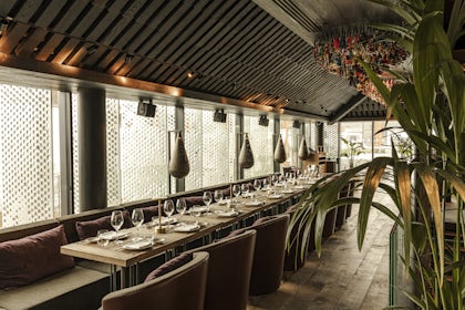 Lounge Dining 1