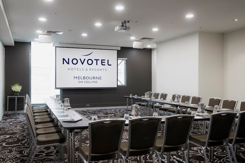 Australia Room 4 0