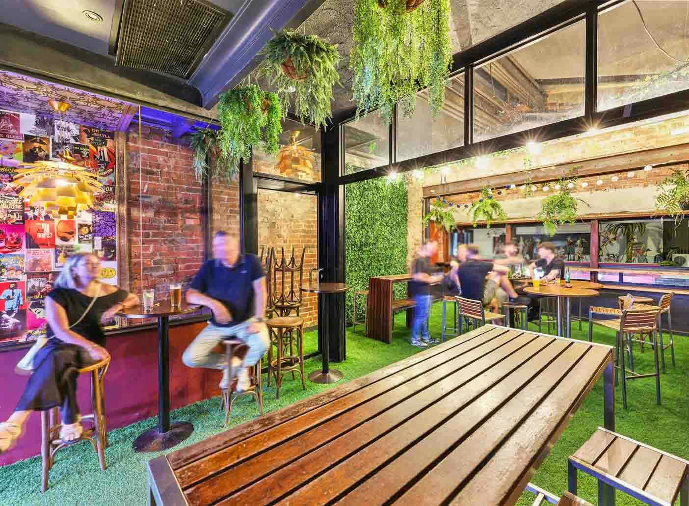 Mr Hyde's Garden Bar & Nightclub 1