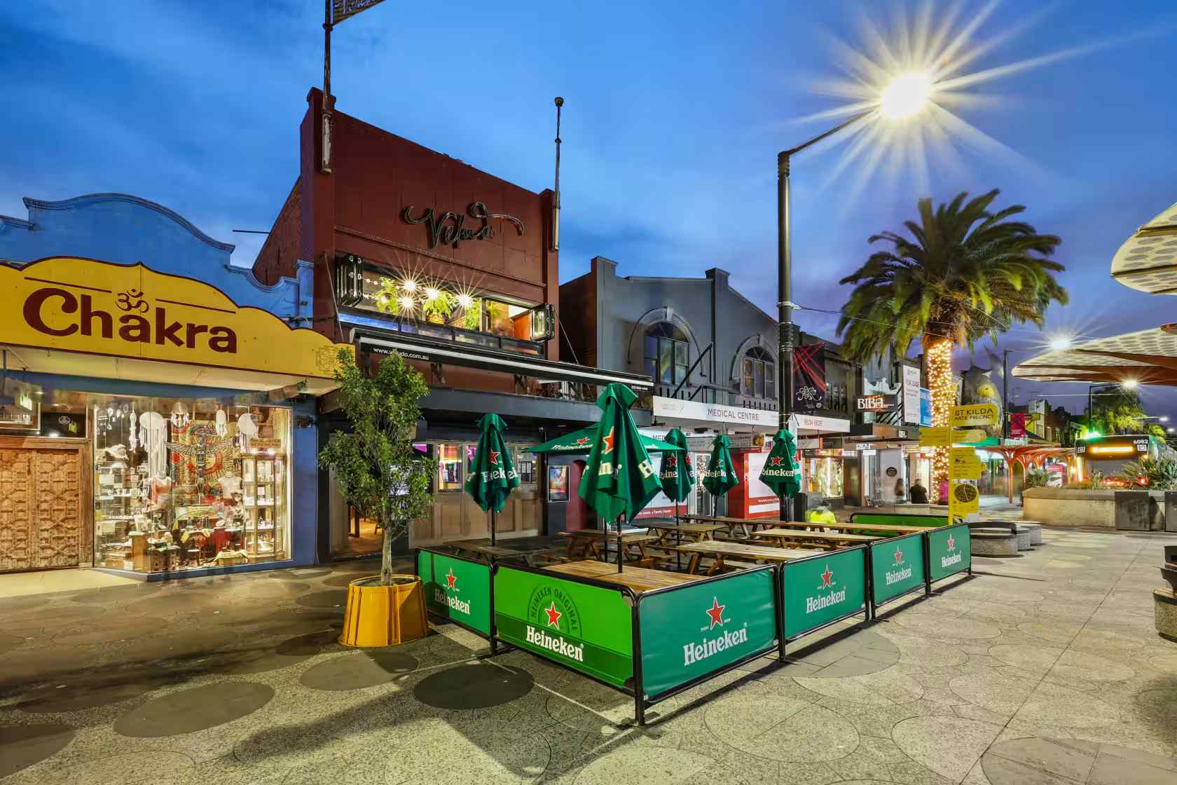 Mr Hyde's Garden Bar & Nightclub 4