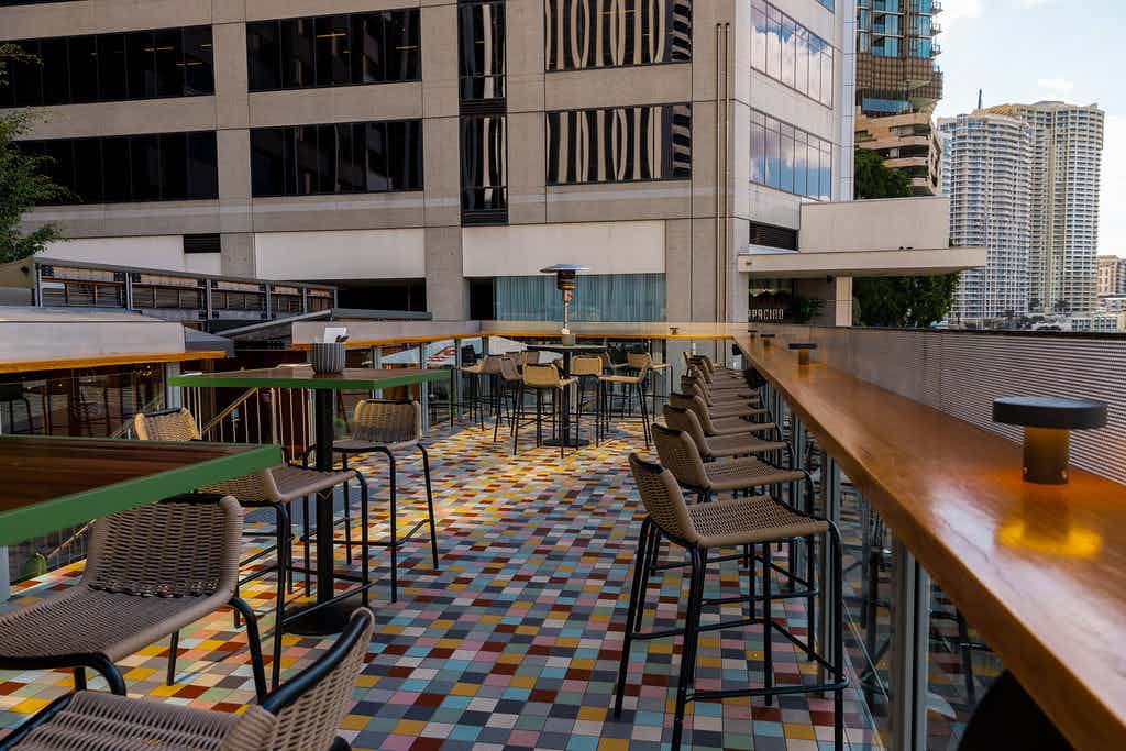 Main Deck + Sky Deck 2