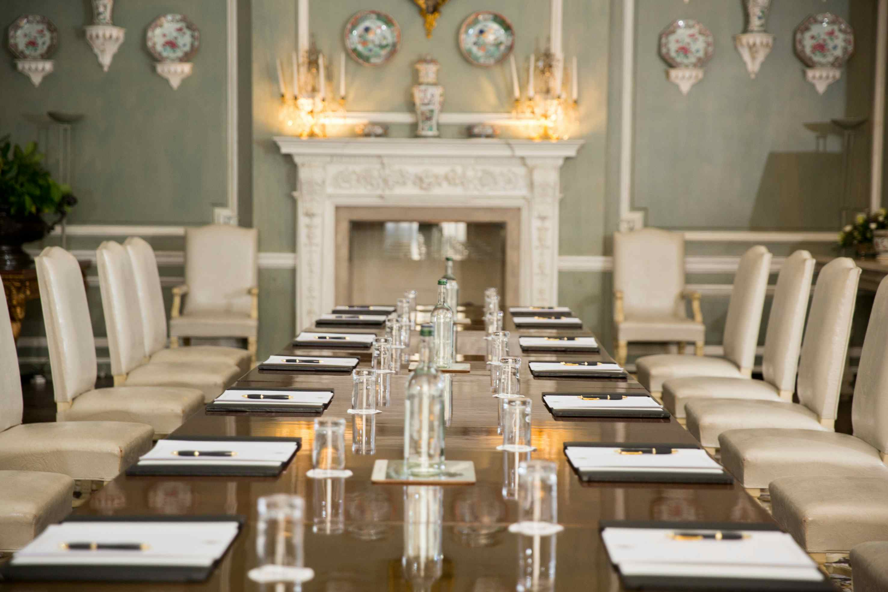 Leeds Castle - Dining Room & Library 1