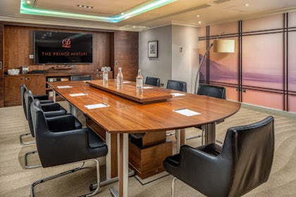 Prince Room 1