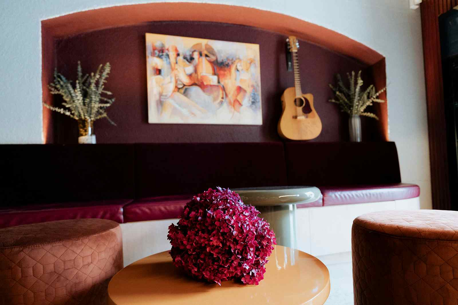 Aurora Restaurant 12