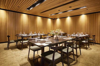 Venue Exclusive 6