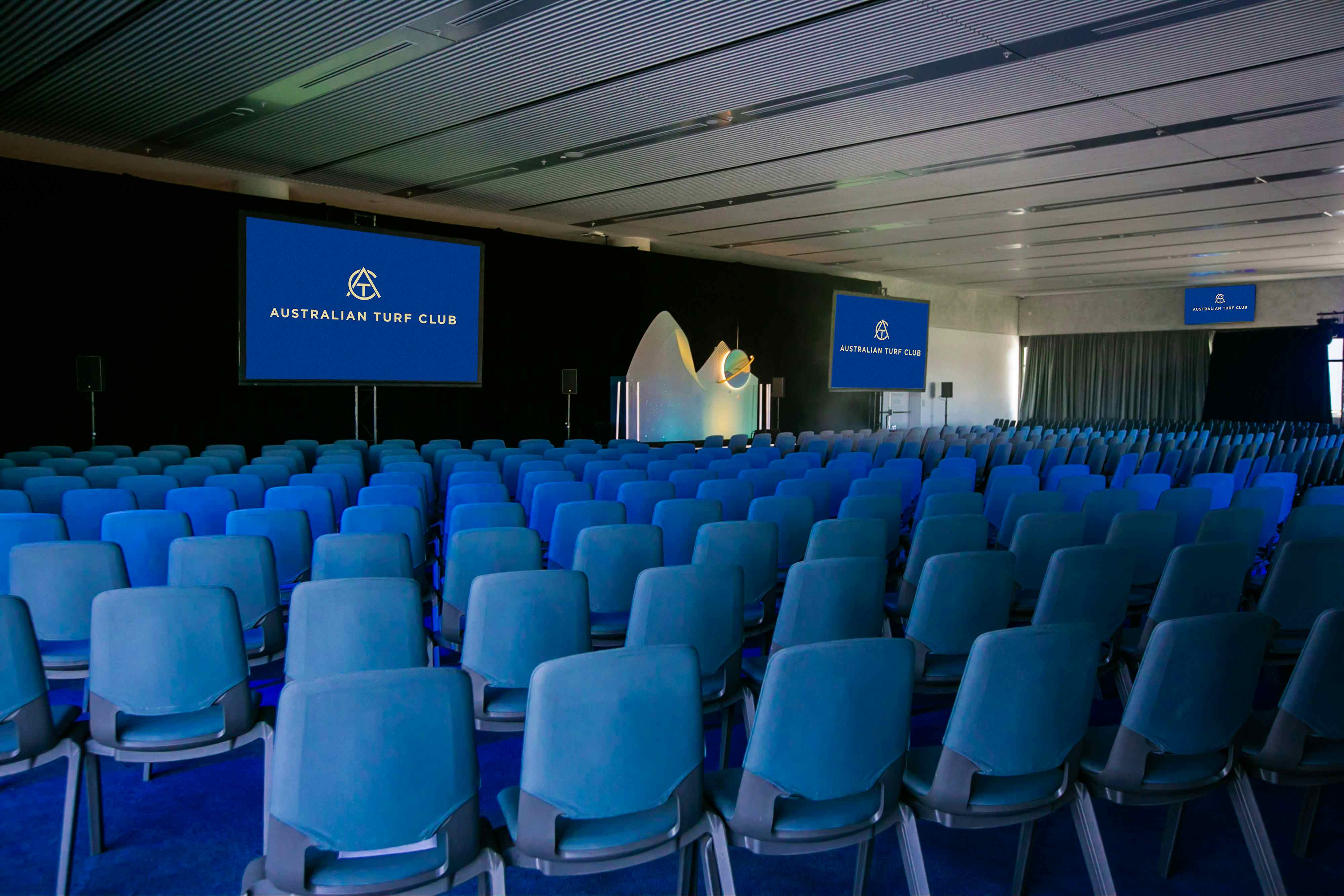 Winx Galleries South