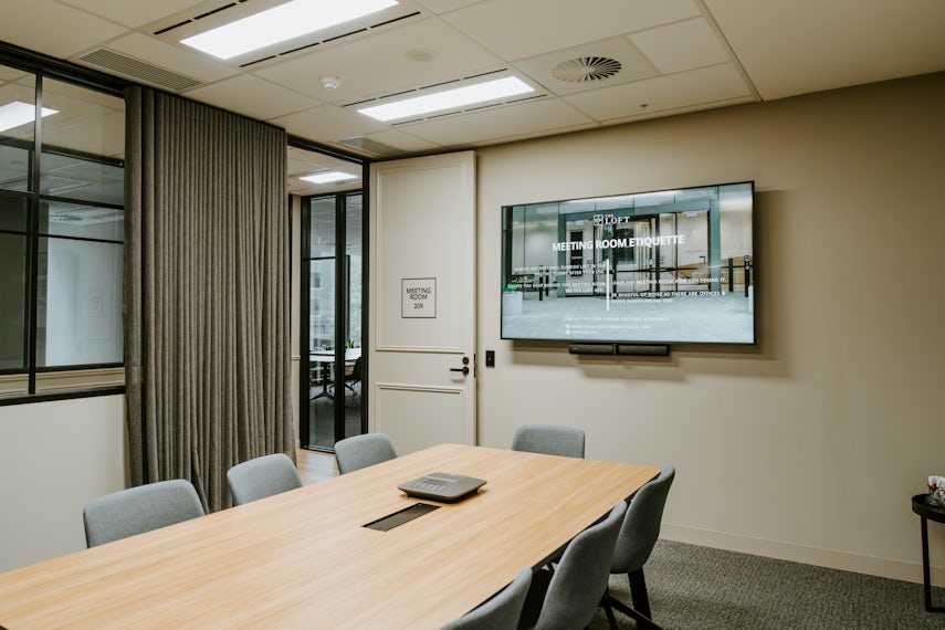 Meeting Room - 209 0