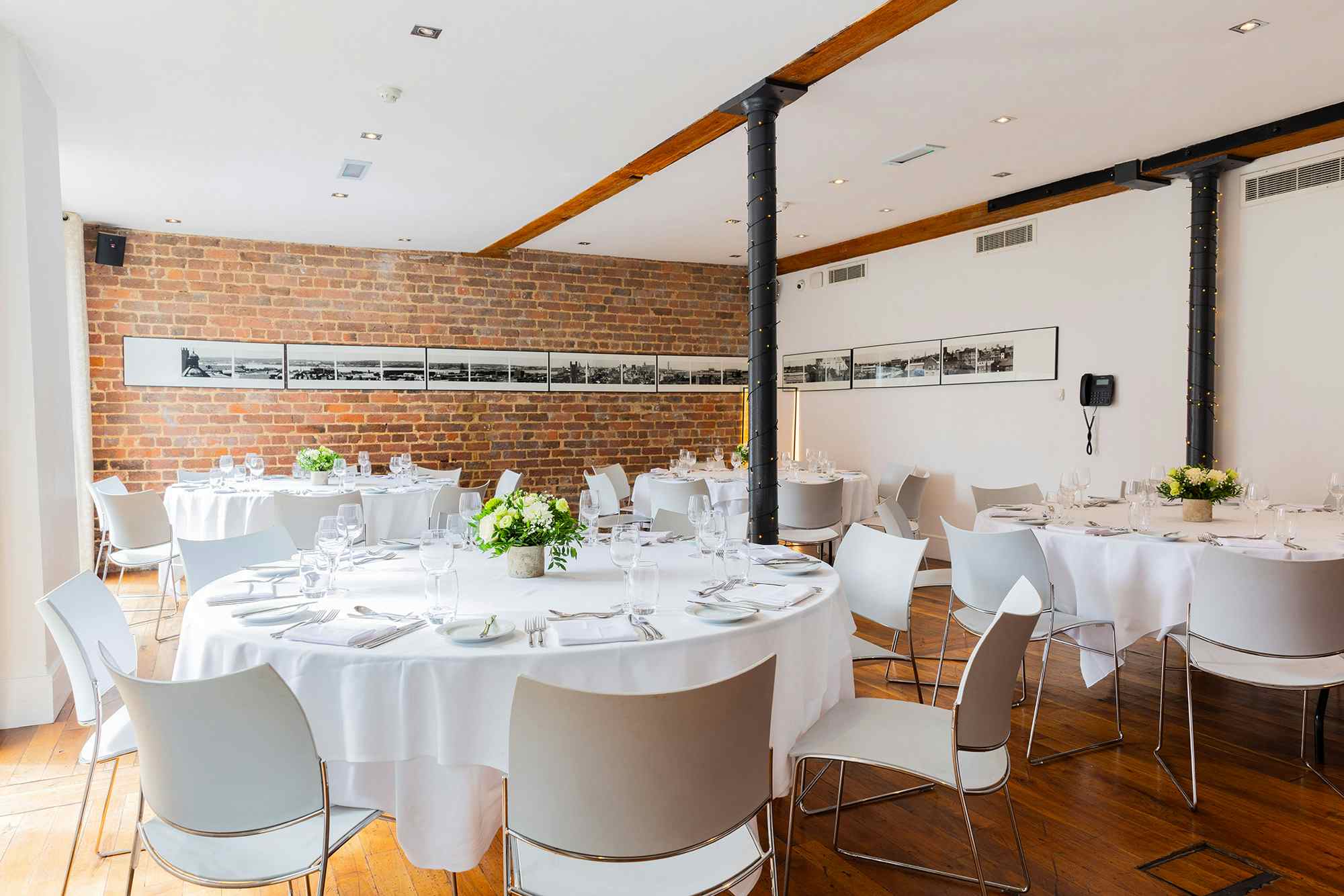 Old Bookroom Private Dining 0