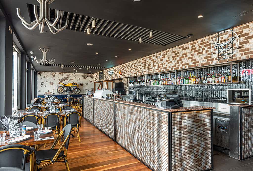 Criniti's BRIGHTON-LE-SANDS 3