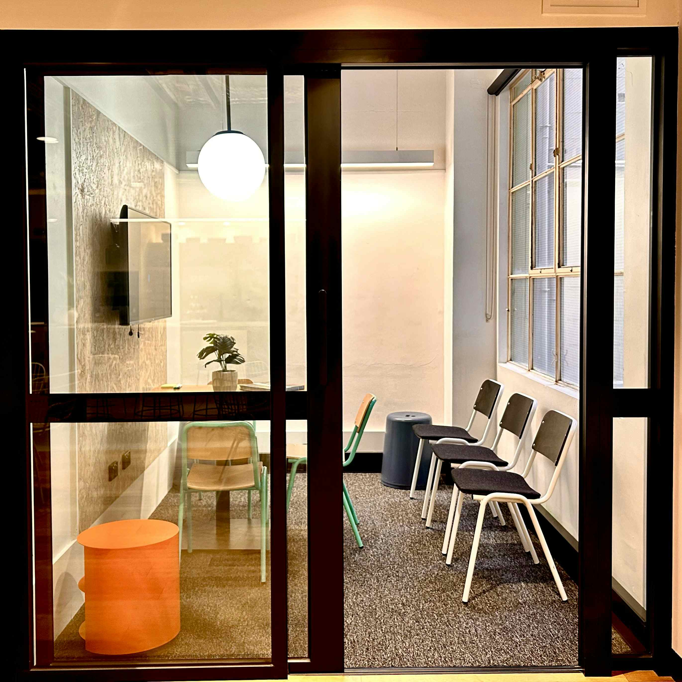 4-Seater Meeting Rooms 1