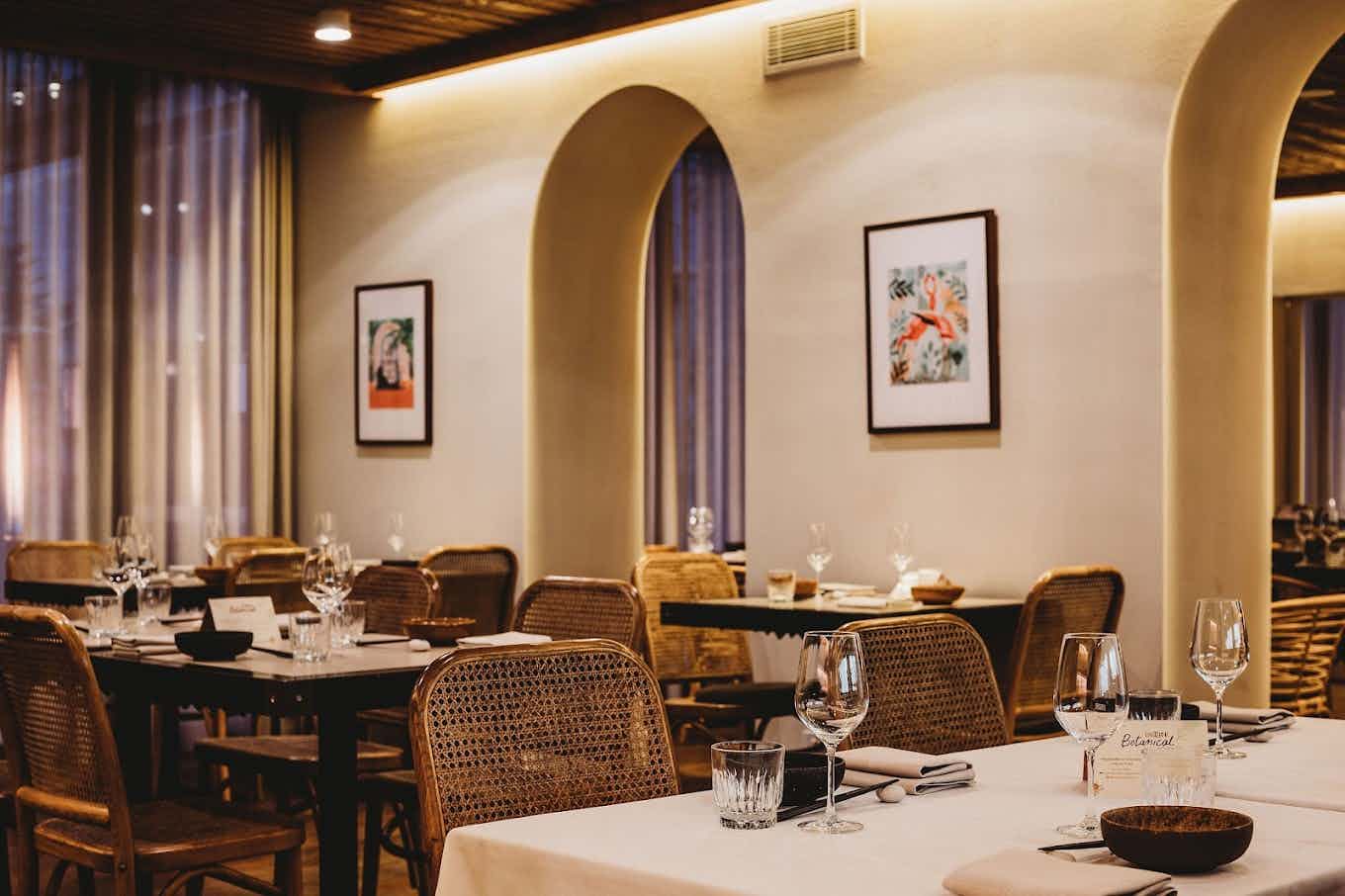 Main Dining Room - Lanterne Rooms 0