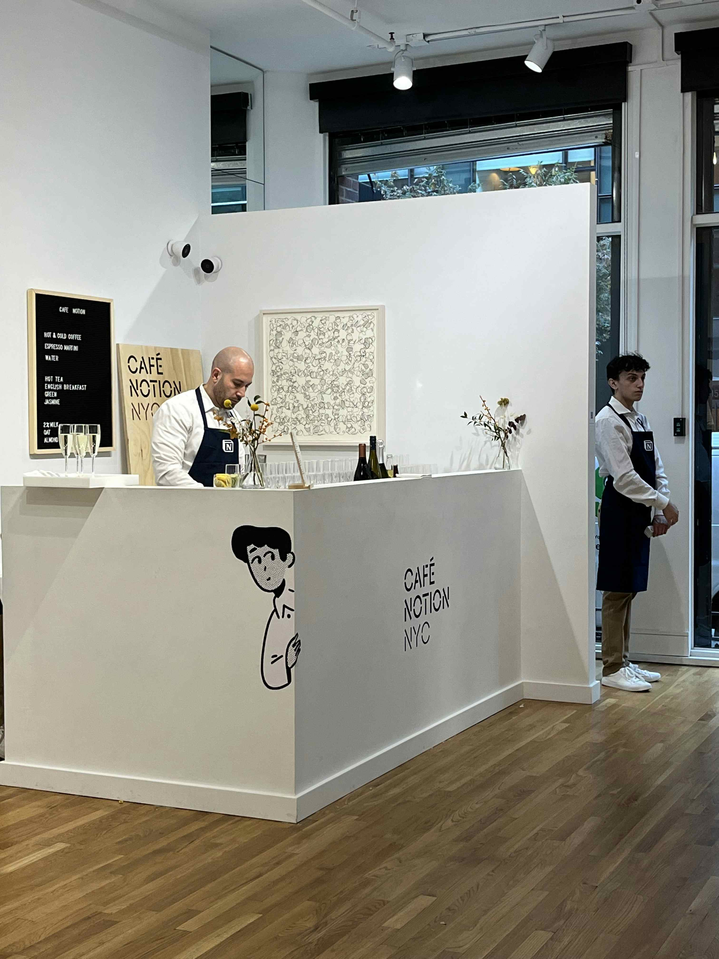 Sunny and Spacious Downtown Art Gallery 6