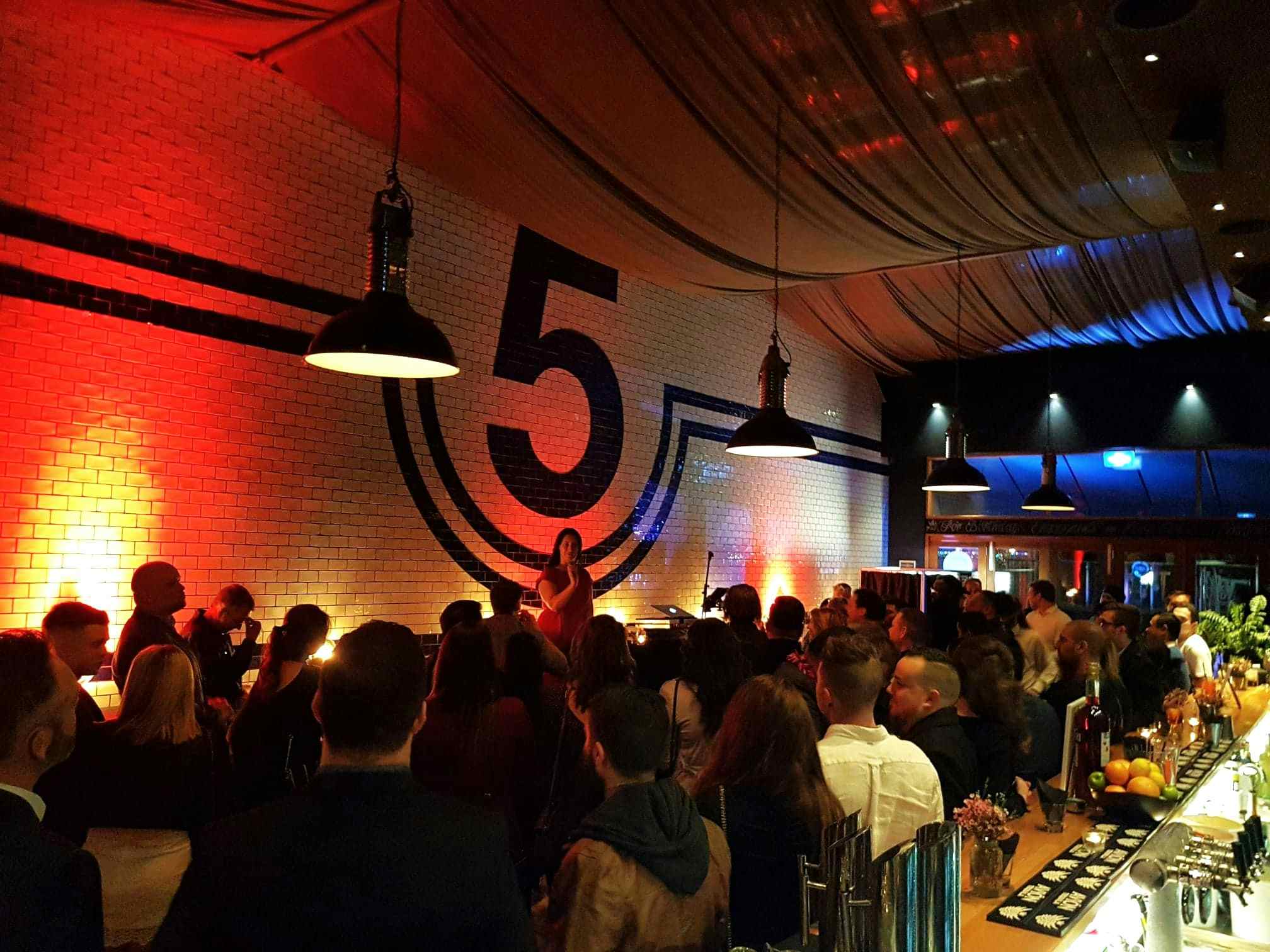 Exclusive Riverside Bar 4