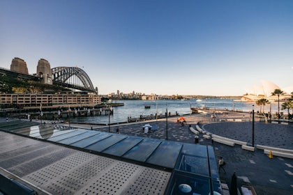 Hickson & Harbour Room 10