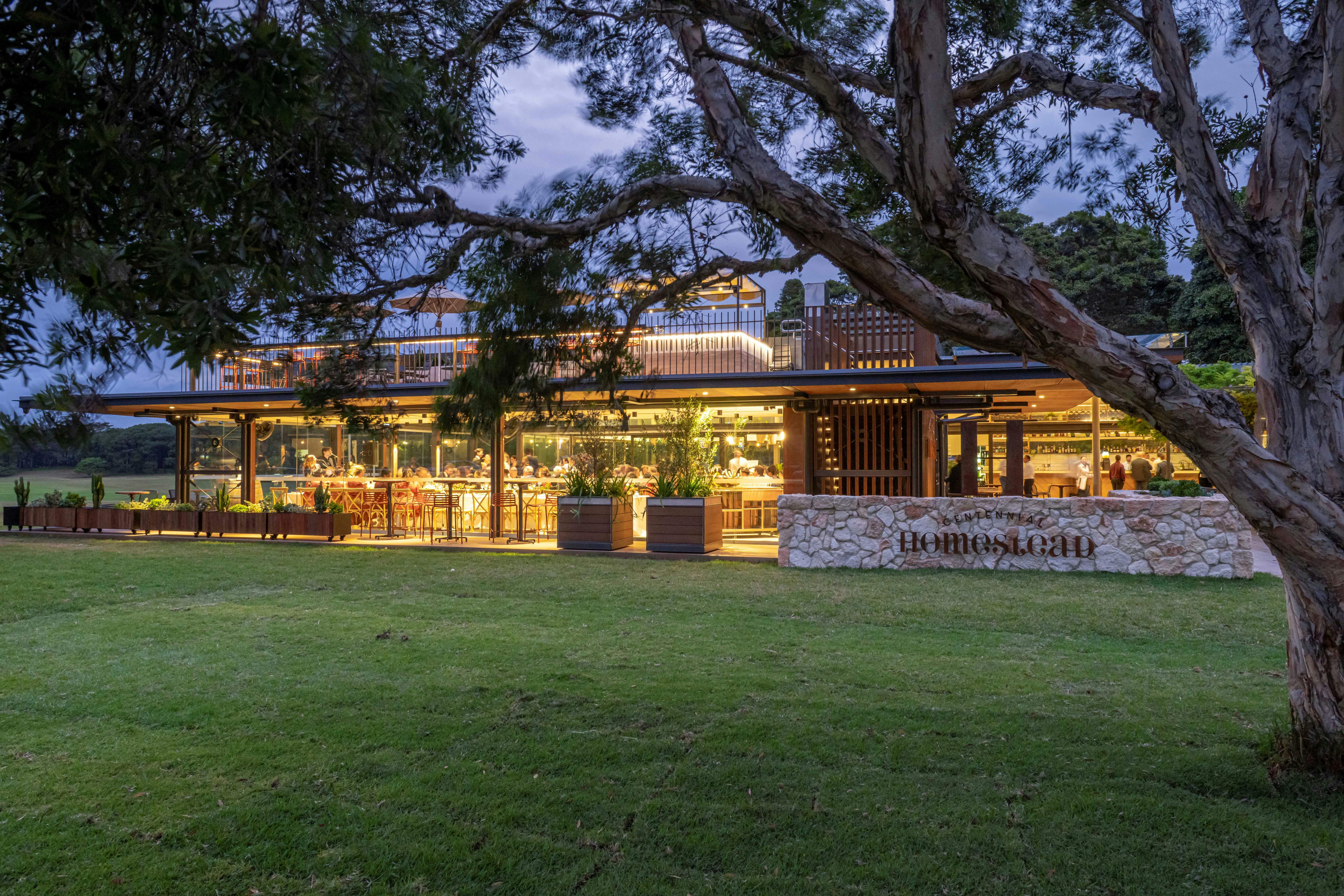 The Paddock and Oakroom with Paddock Lawn 7