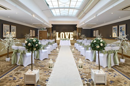Shaw Suite 1
