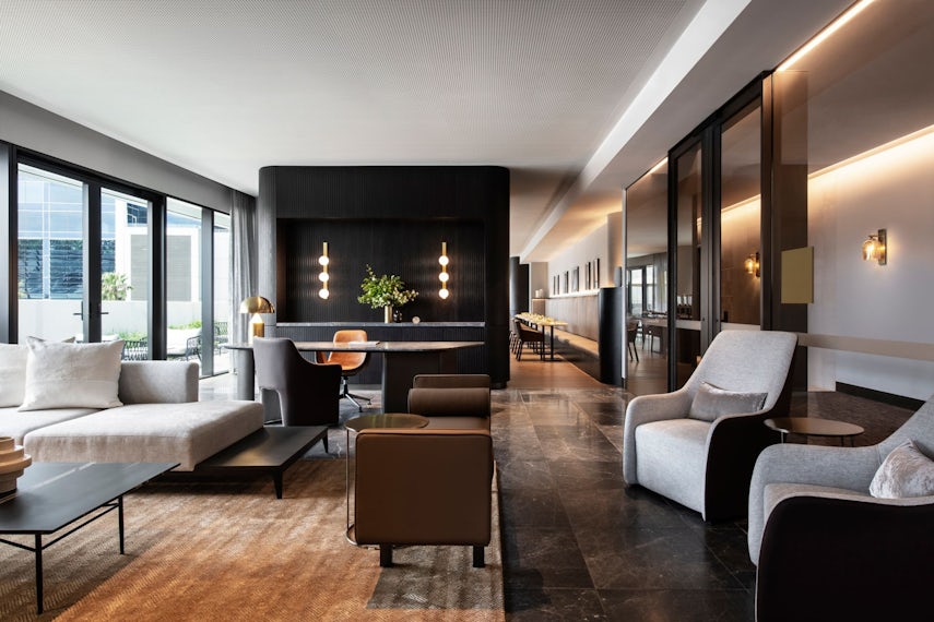 M - Club Room 0