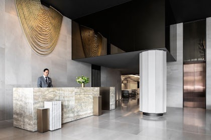 M - Club Room 4