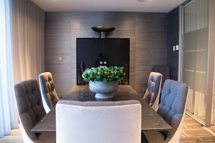Suite 55 2