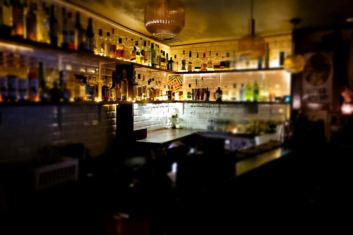 Bar Section 5