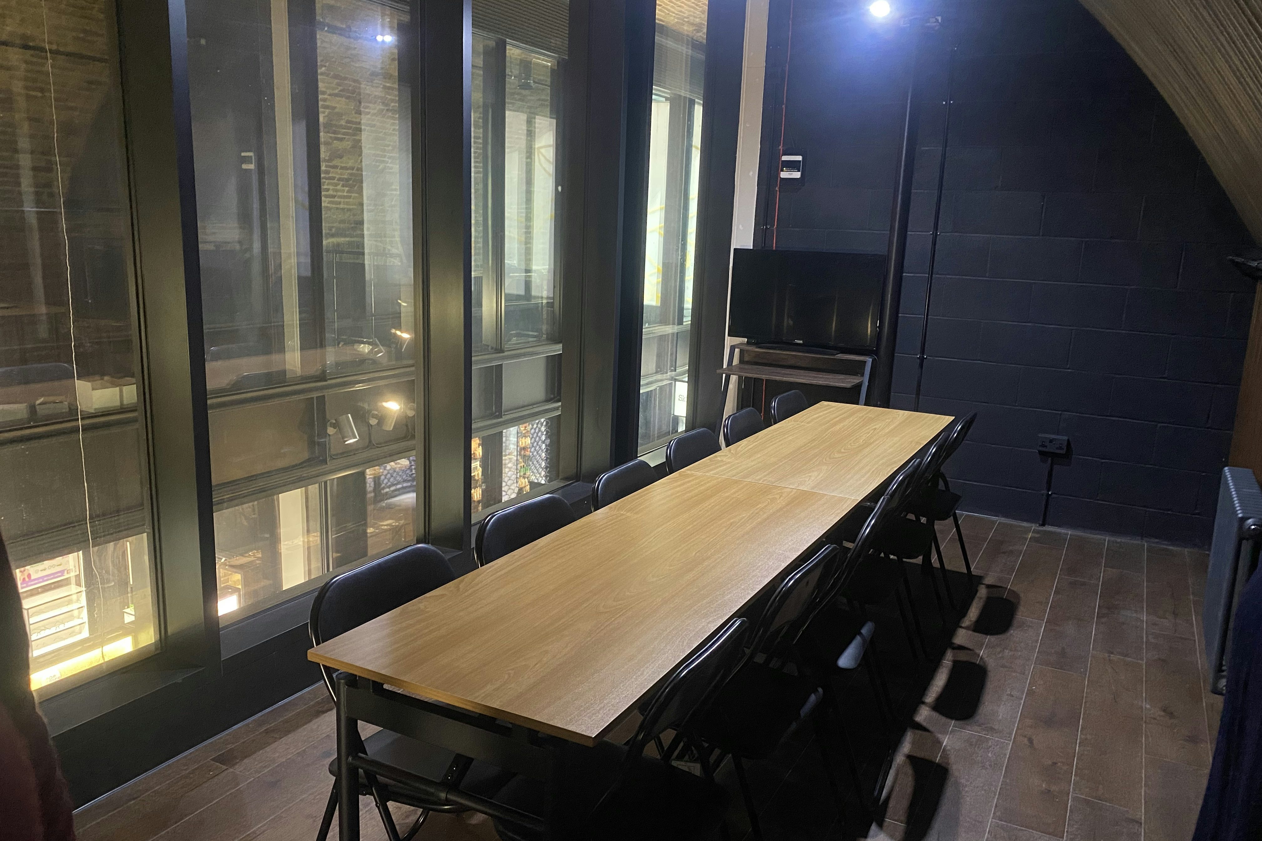 Space in London Bridge 1