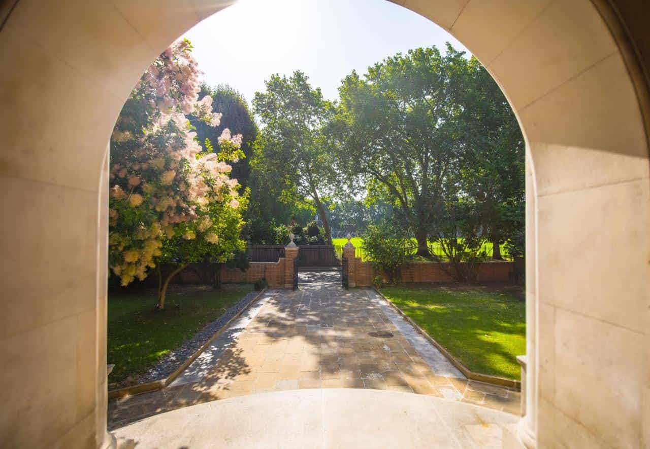 The Victoria Suite 3