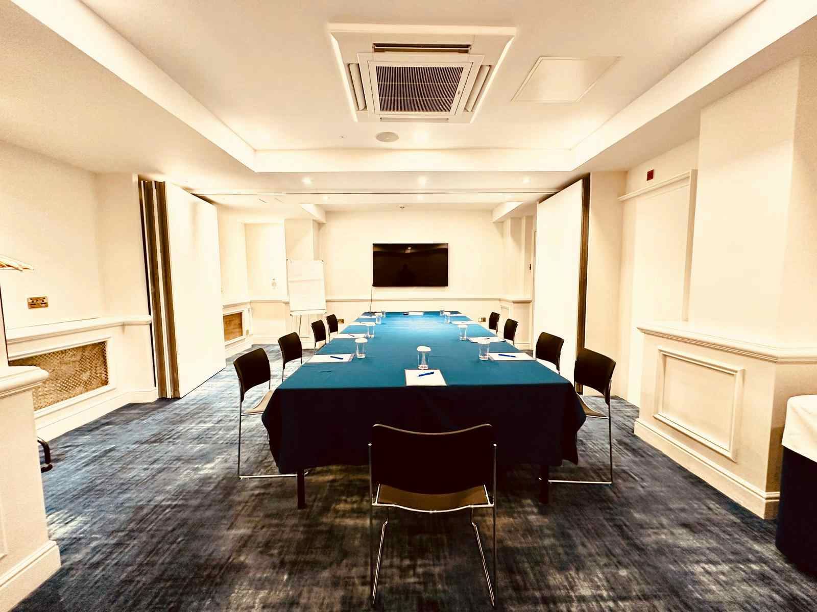 The Victoria Suite 1