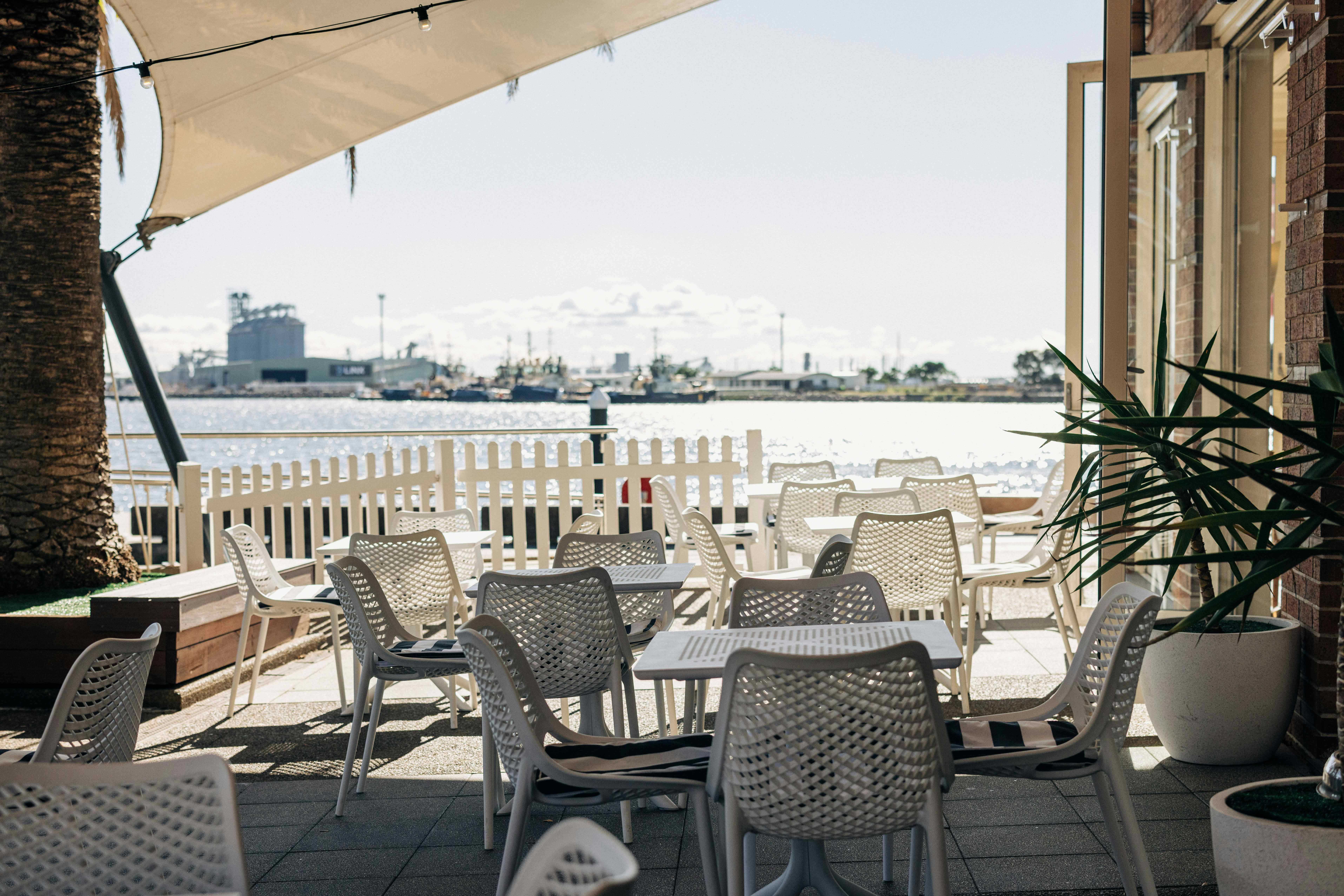 Wharf 350 Restaurant 2