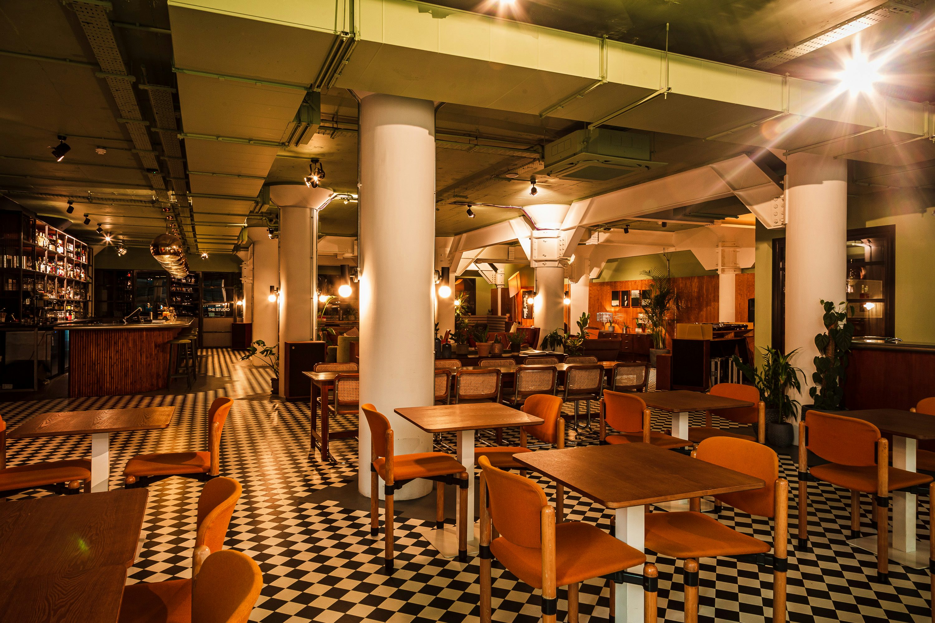 Side Street Studio 1