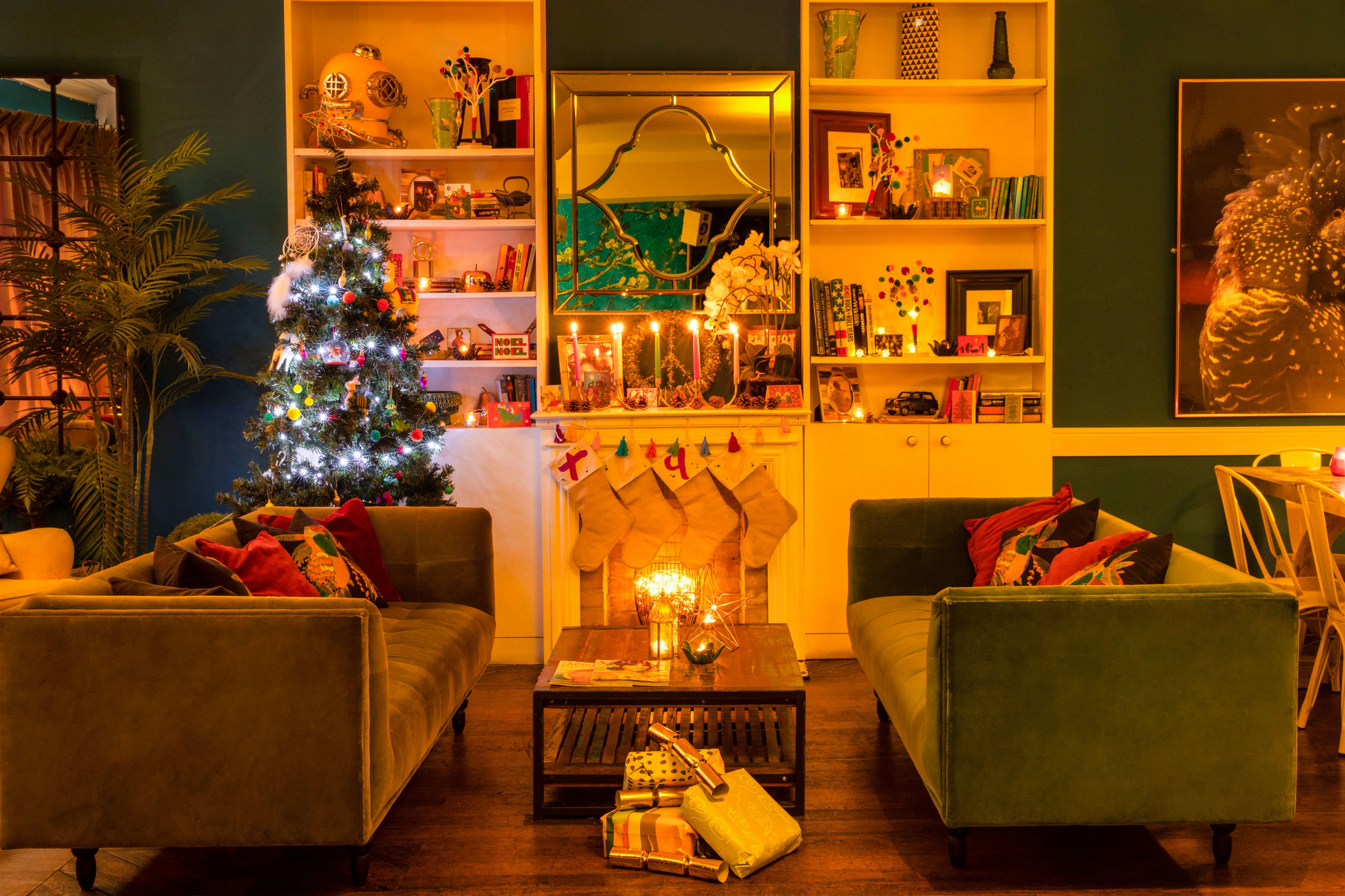 The Ultimate Christmas Party 1