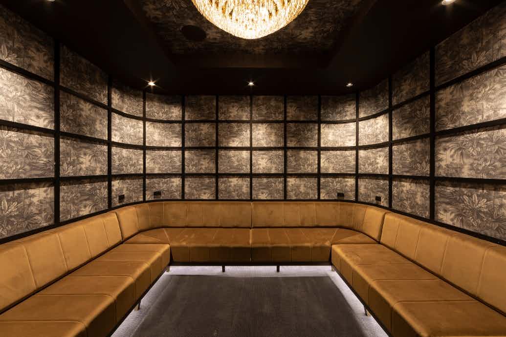 Frank Sinatra Room 1