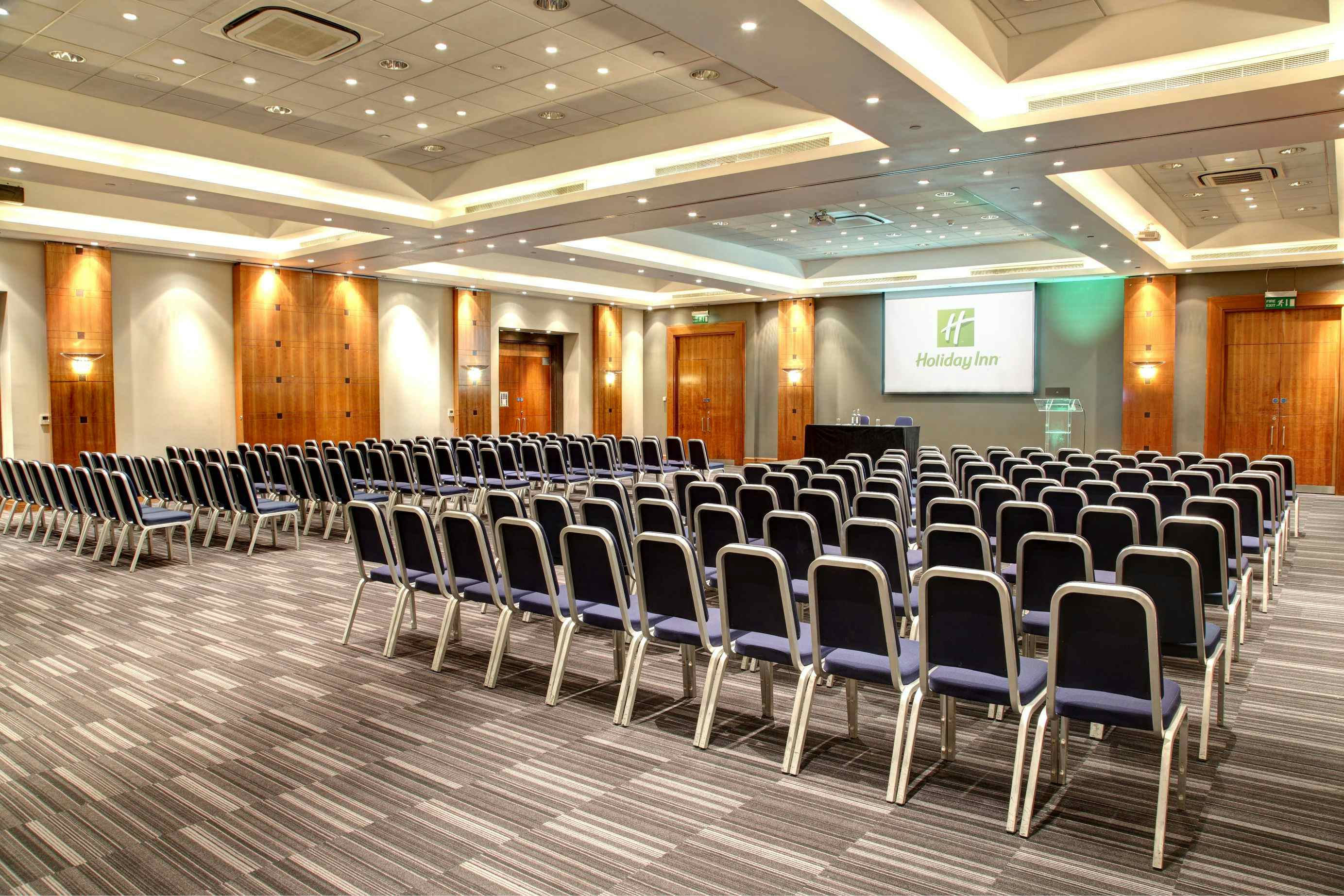 Booker & Turner Suite 3